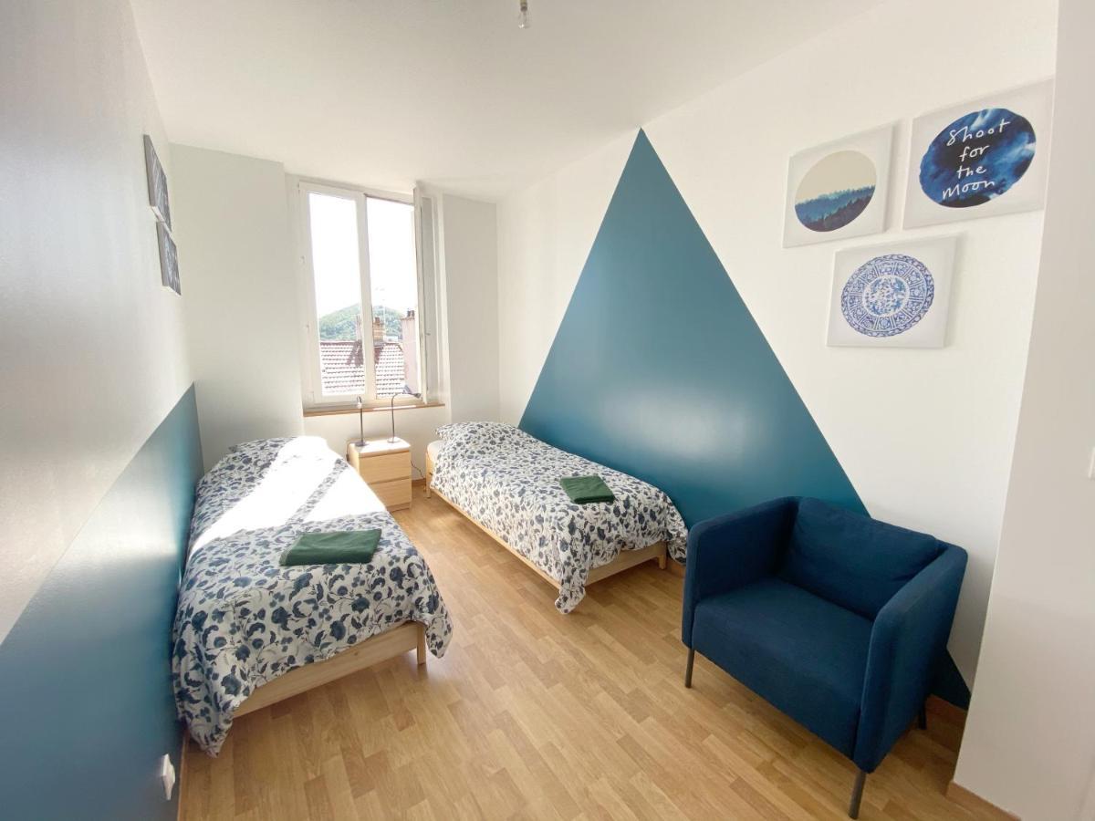 22 Chic & Cosy Grand Appart 92M2 Parking Gratuit Hypercentre Netflix Saint-Etienne  Ngoại thất bức ảnh